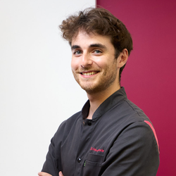 Dr Arthur SCHMIDER Dentiste Paris